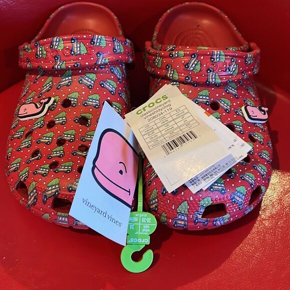NWT Crocs/Vineyard Vines clogs - Picture 2 of 4